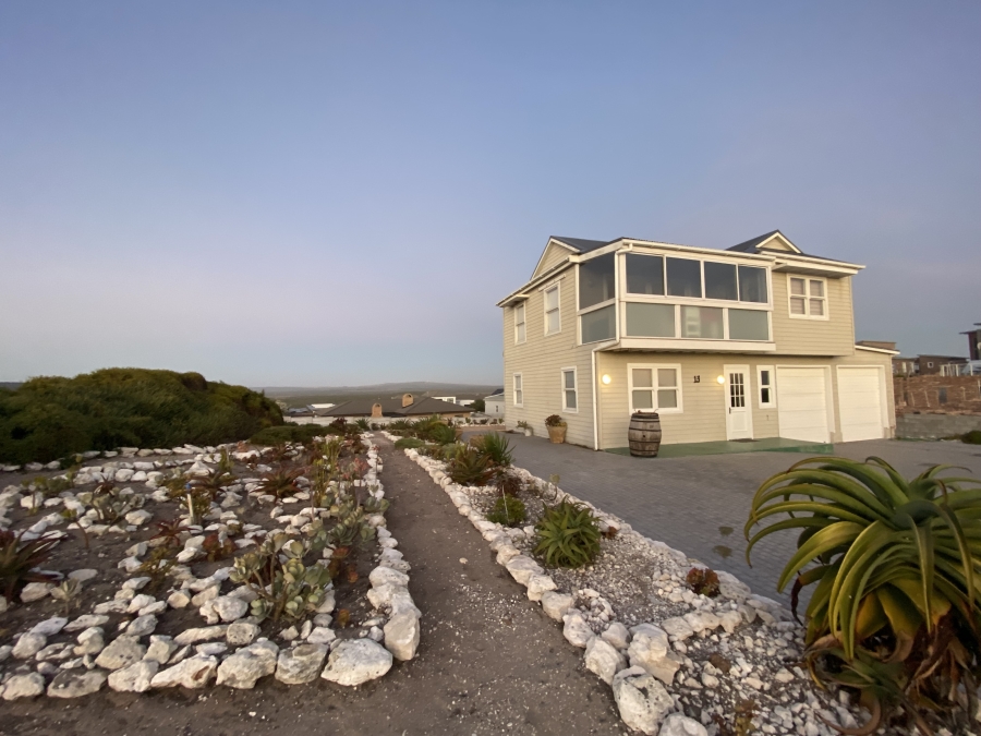 To Let 2 Bedroom Property for Rent in Yzerfontein Western Cape